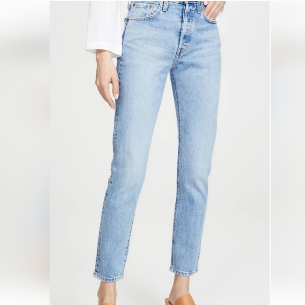 Levis 501 skinny tango light